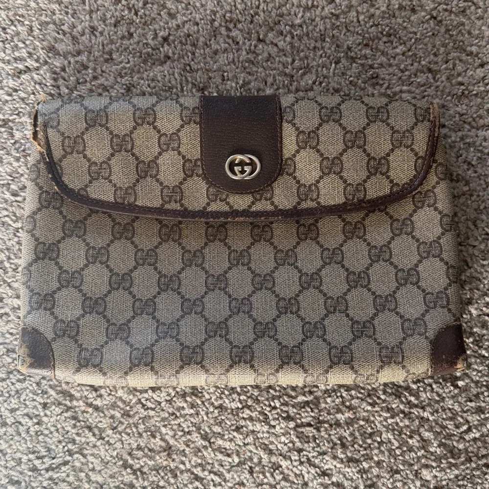 Gucci Beige and Brown Monogram Pouch - Picture 1 of 5
